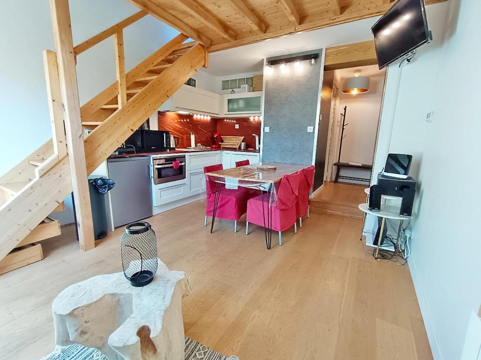Le Nid De Juliette, T3 Duplex, Parking, Cave Bagneres-de-Luchon Exterior foto